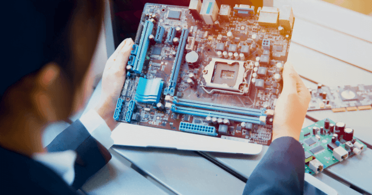 selección de componentes en el diseño de hardware